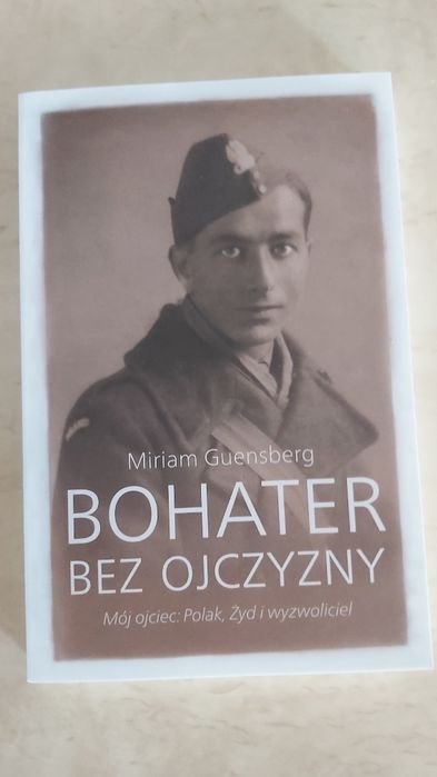 Bohater bez ojczyzny Miriam Guensberg