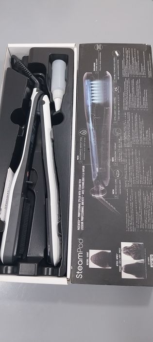 Prancha profissional para alisar cabelo Rowenta Steam Pod.