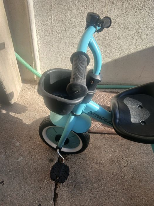 Triciclo criança