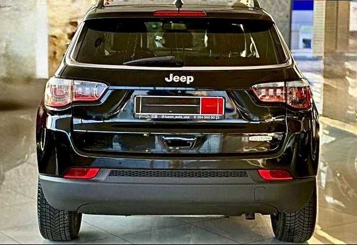 Продам автомобиль Jeep Compass  2020 г.