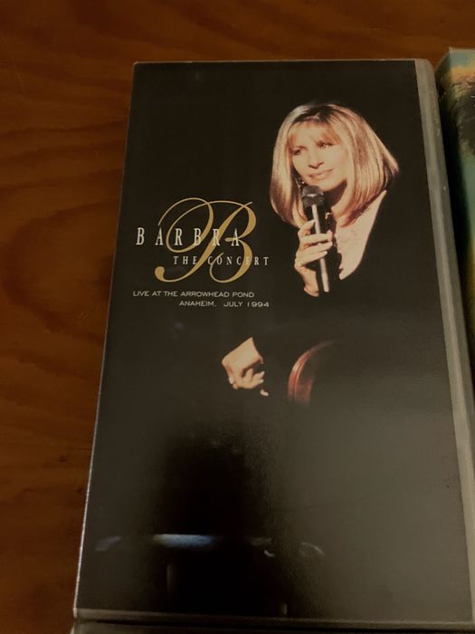 Conjunto de vários videos em VHS, incluindo Hitchcock - originais.