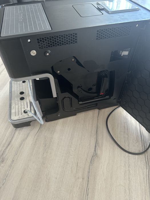 Кавомашина Miele CM6300