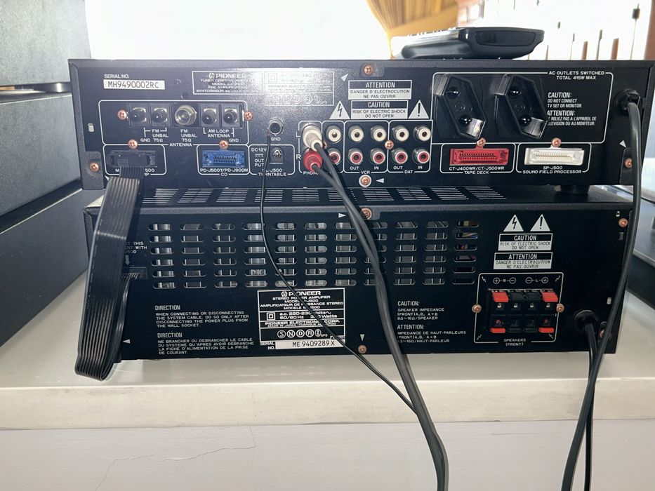 Aparelhagem PIONEER com remote control e colunas CELESTION