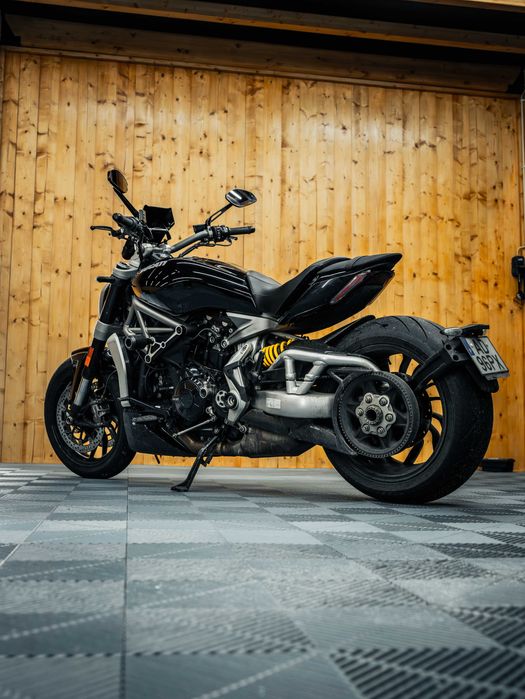 Ducati XDiavel S 2016 | 16.000 km | Estado Irrepreensível | Exclusiva