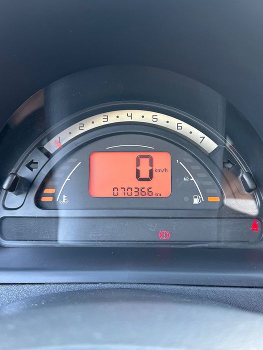 Citroën C2 — fotografia 8