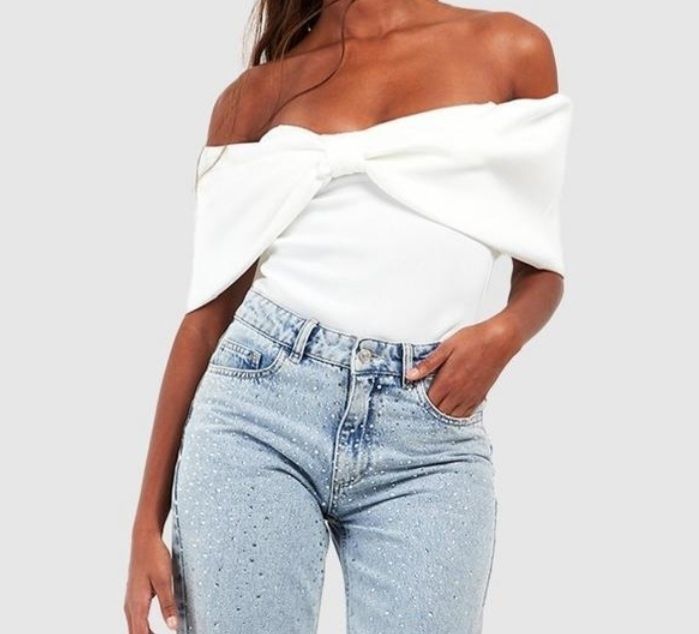 Body białe Boohoo 40-L nowe ,odkryte ramiona z klasą szykowne glamour