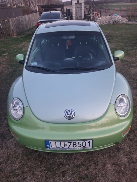 Volkswagen new beetle