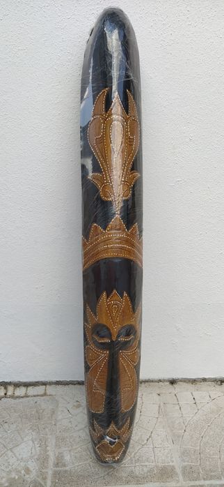 Máscaras em madeira