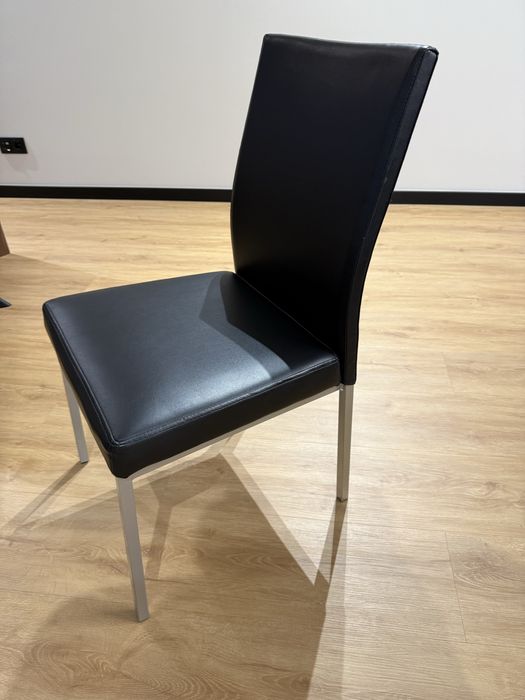 6 cadeiras em excelente estado