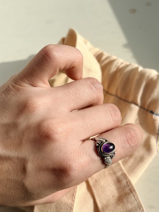 Срібне кільце обручка з аметистом