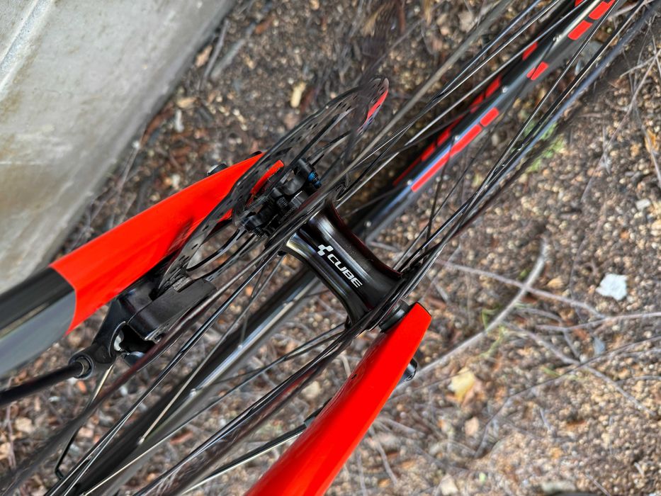 Гравел\циклкрос Cube Cross Race на осях\Shimano 105\TRP\520$