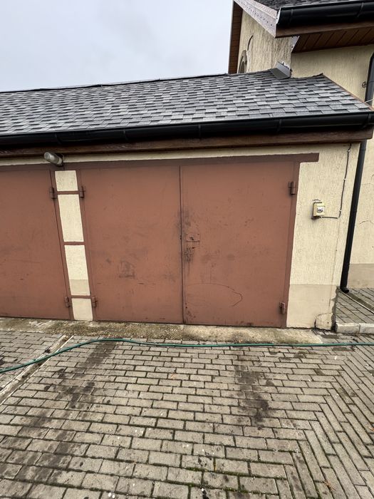 Продам гаражні ворота