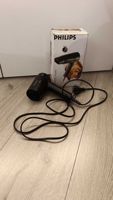 Фен Филипс PHILIPS, рабочий + насадка