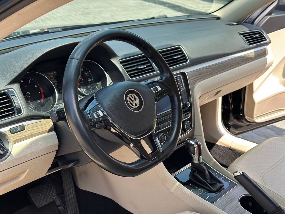 Volkswagen Passat 2016