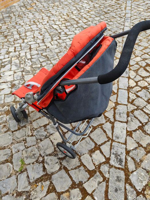 carrinho bebé usado e em bom estado