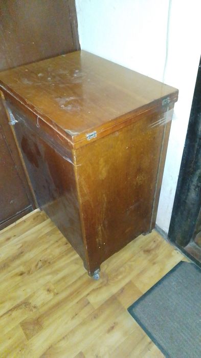 Швейна машина Чайка