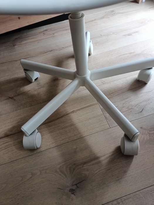 Krzesło obrotowe dziecięce IKEA