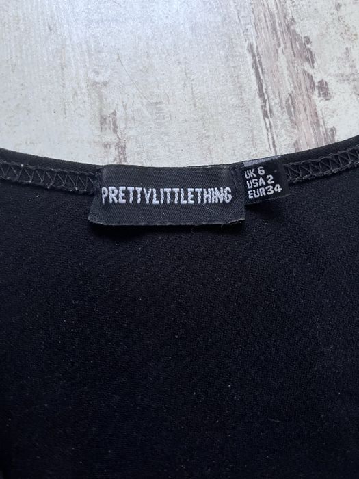 Czarna Sukienka Mini PrettyLittleThing 34