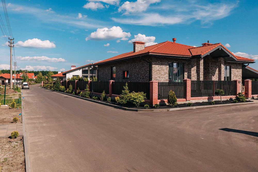 Індивідуальний будинок у КМ «Рославичі» - стиль життя, а не просто будинок! Ексклюзивний продаж від забудовника!