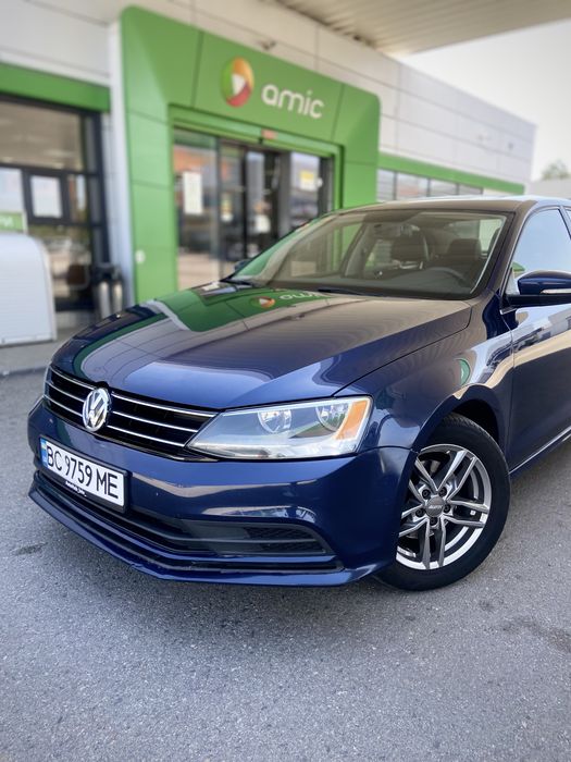 Volkswagen Jetta 1.8 турбо бензин