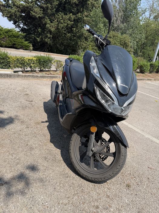 Honda PCX 2020 – €1.950