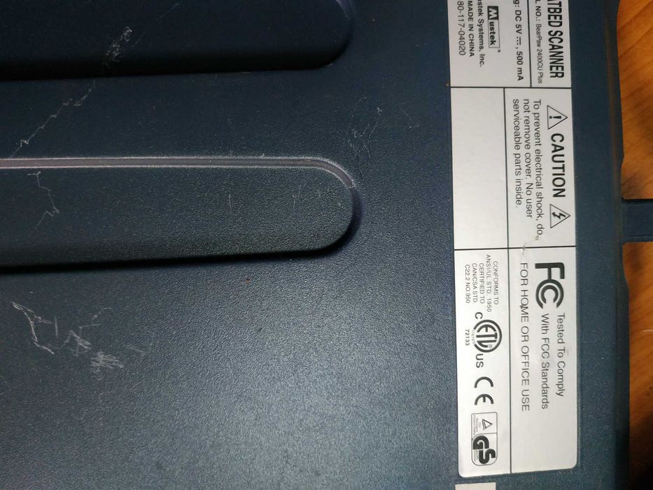 Рабочий сканер Mustek BearPaw 2400 CU Plus