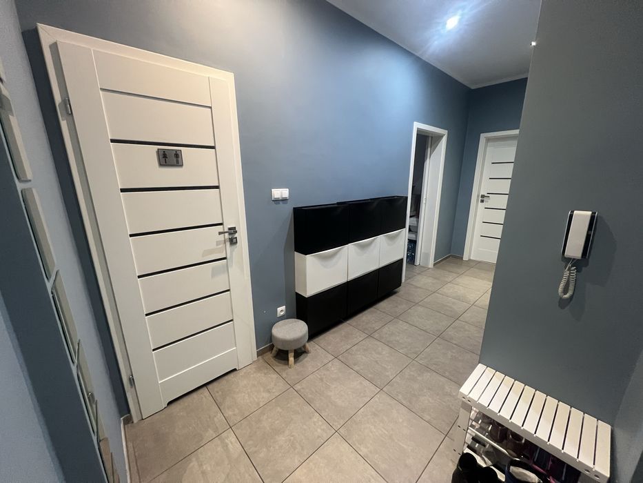 Sprzedam mieszkanie w kamienicy 76 m2