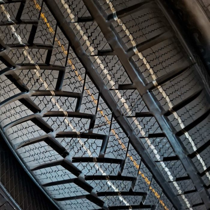 235/55/20 R20 Continental WinterContact TS850P 4шт нові зима