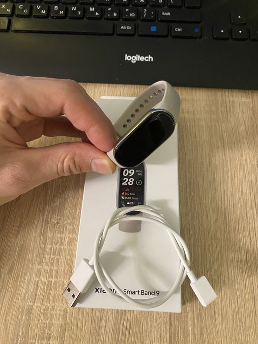Фитнес браслет Mi band 9
