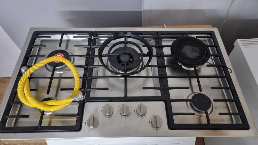 Płyta grzejna gazowa Miele KM 2356. szer. 88,8cm, QuickStart, Wok Dual