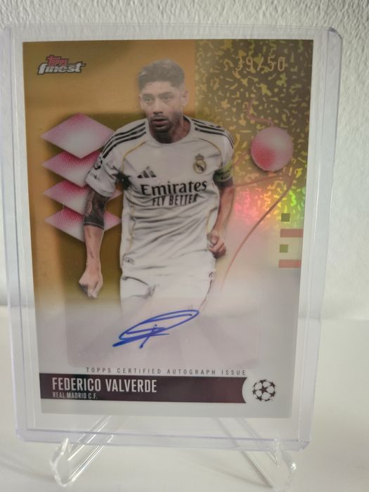 Topps Finest Federico Valverde 39/50 AUTO – Real Madrid