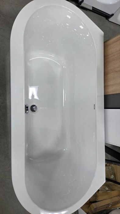 Ванна кутова кварилова Villeroy & Boch , DuschoLux,Ideal Standard