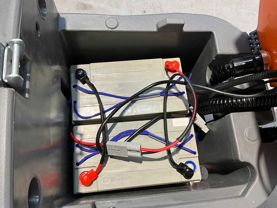 Szorowarka samojezdna Daewoo DAFR70 NOWA