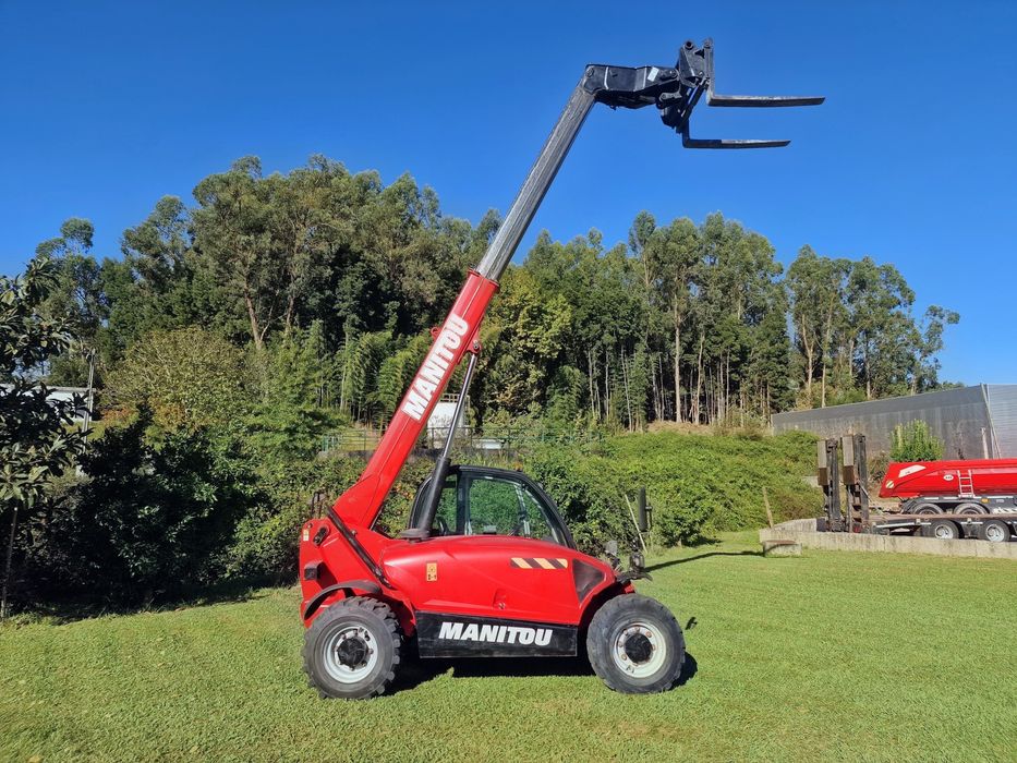 Telescópico Manitou mt 625
