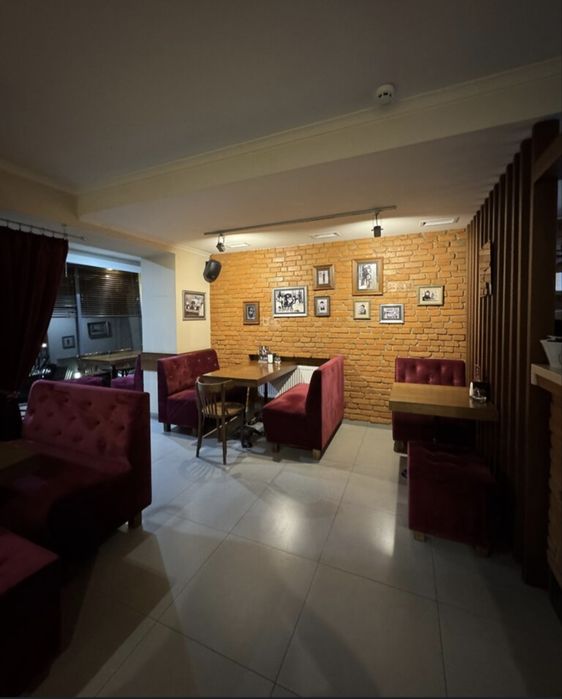 Продаж комерційної нерухомості (кафе)