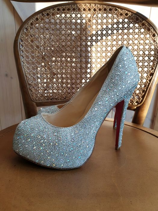 Szpilki Christian Louboutin sylwester wesele bal cekiny 38
