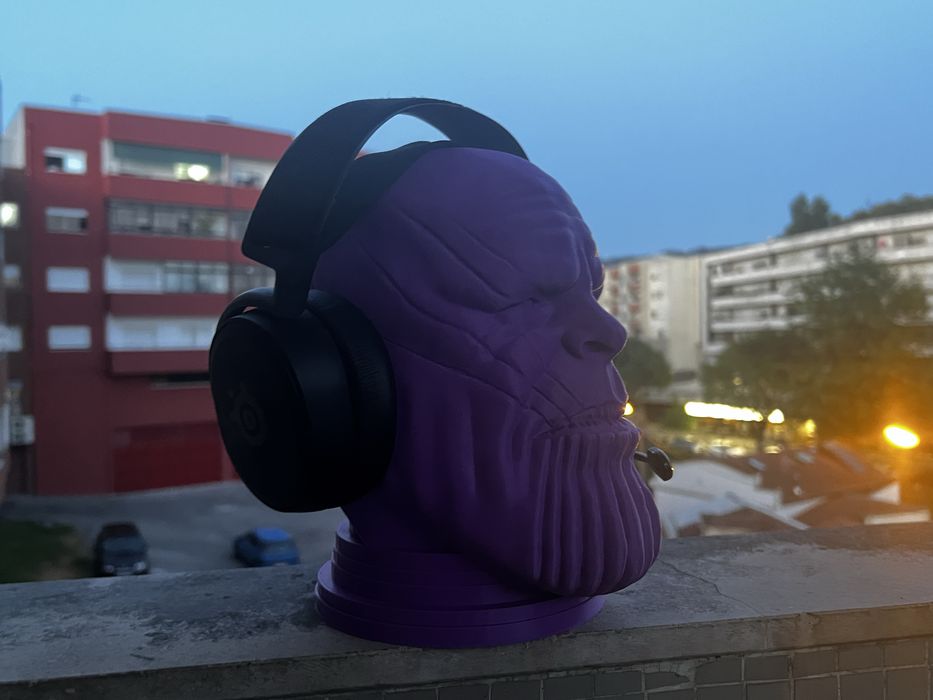 Suporte para fones (Thanos)