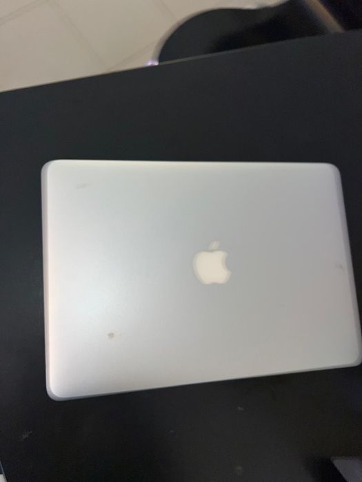 Vendo Macbook em otimas condiçoes