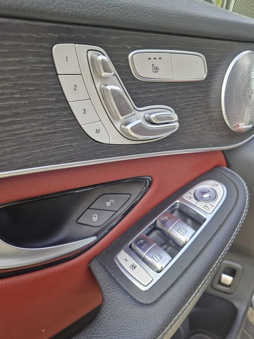 Mercedes - Benz GLC 300