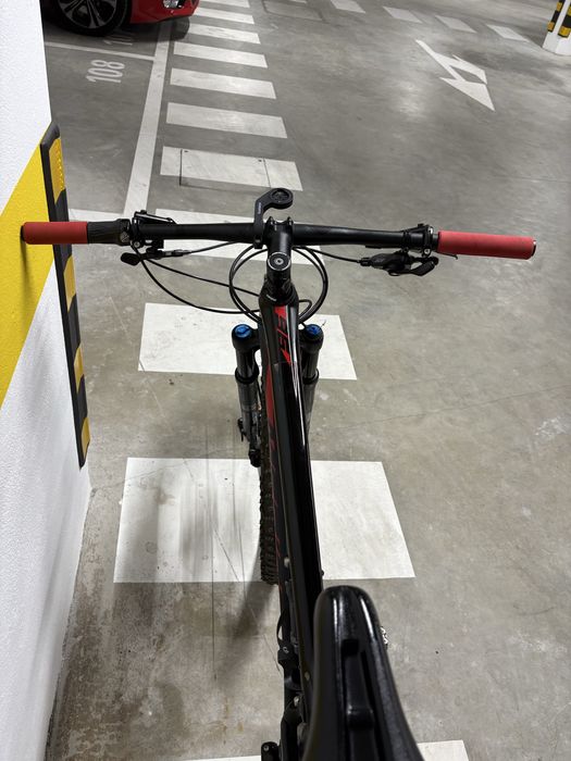 Merida Ninety-Six 9700 Carbon – Fox 32 + Fox DPS Evol Elite - 29”