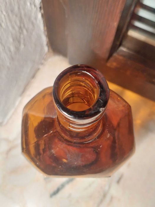 Stara butelka apteczna Chojnów