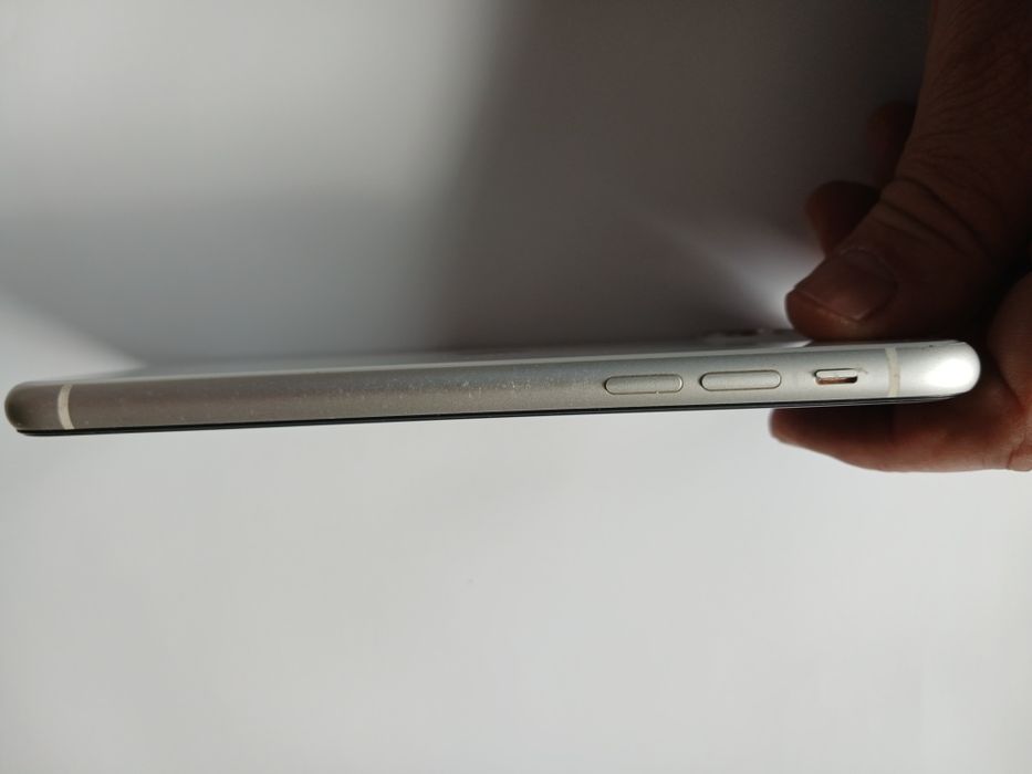 IPhone 11 64gb branco