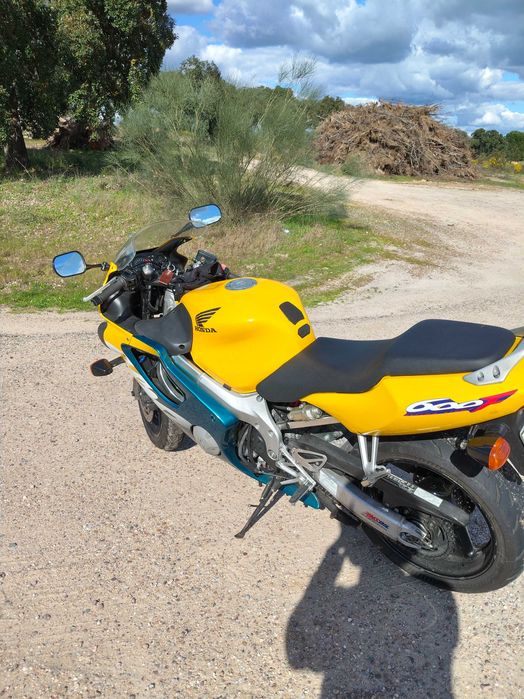 Mota Honda cbr600f4