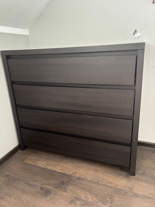 Komoda wenge 4 szuflady
