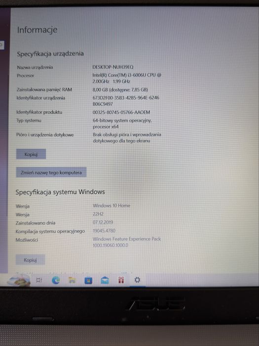 Laptop ASUS R541U