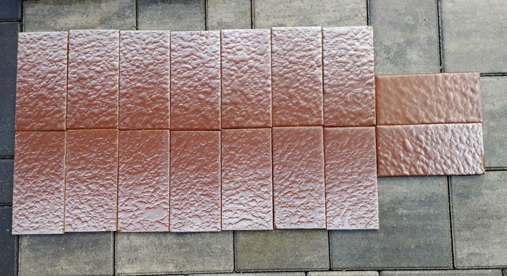 Płytki ceramiczne 15x7,5 cm - brązowo-białe, 30 paczek - Jasienica