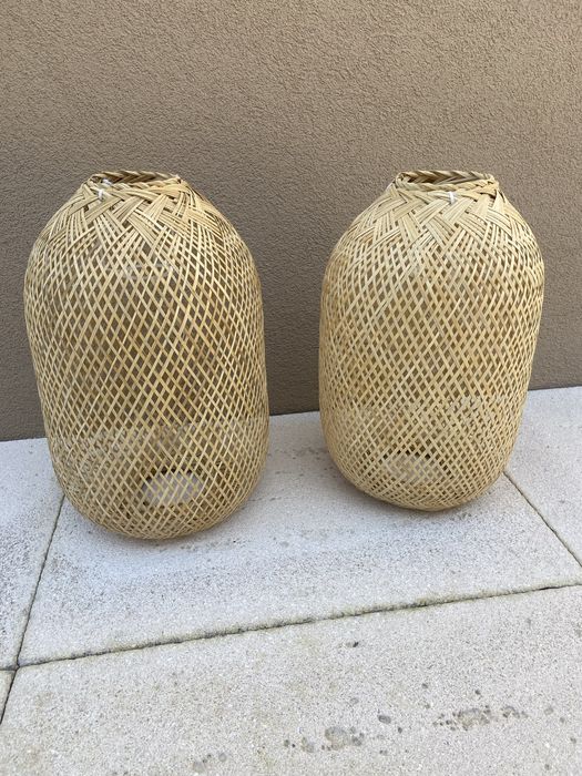 Abajur de tecto em bambu