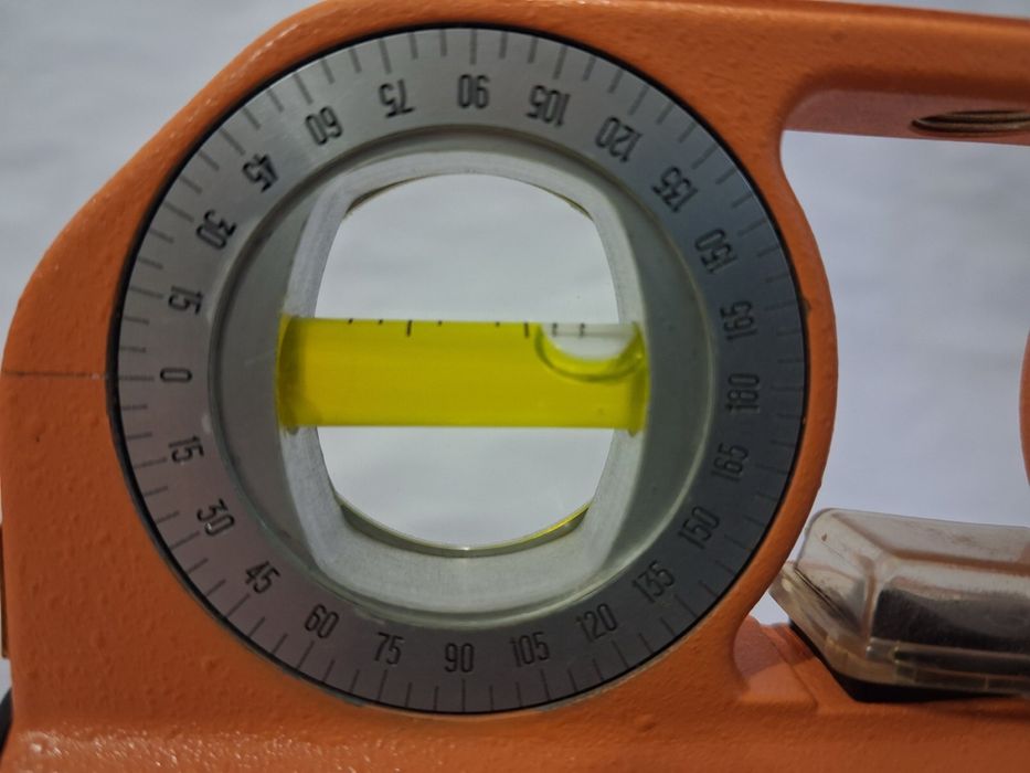 Продам нивелир 2Н-10КЛ