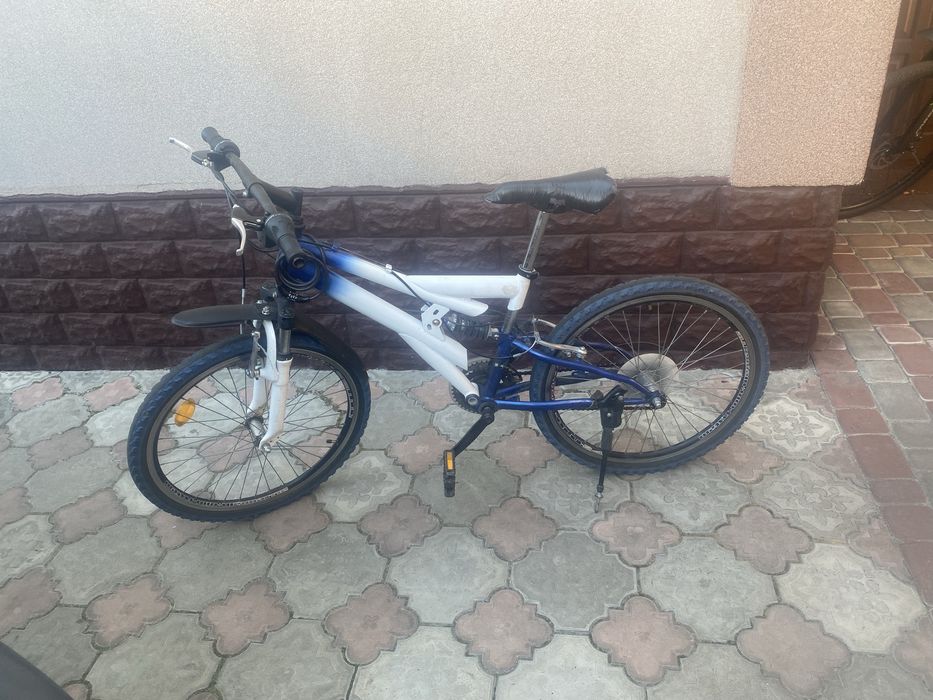 Продам Велосипед  двохпідвіс 24 колеса