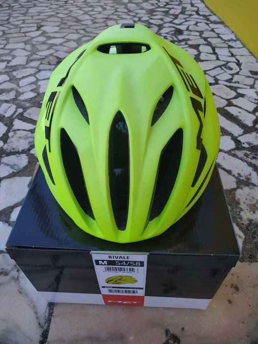 Capacetes Met novos a estrear - Idolo, Veleno, Echo, Terranova, Rivale